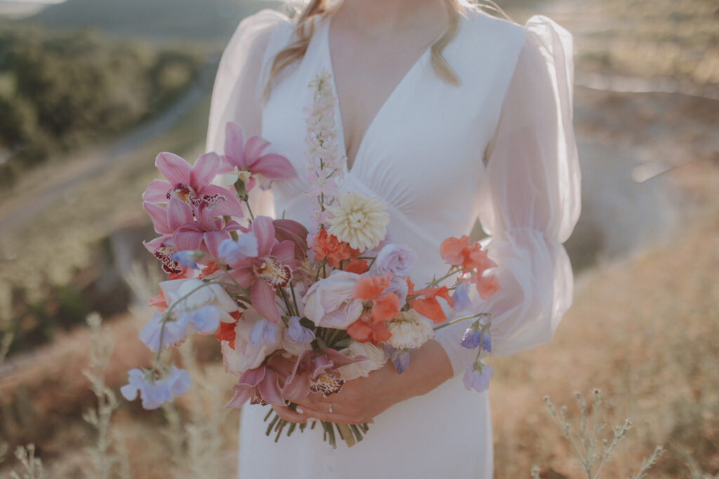 Hochzeit Toskana Tuscany Wedding Burgenlandkreis Saale-Unstrut Weinberge Heiraten Sachsen Sachsen-Anhalt Hochzeitsfotos Hochzeitsreportage Freyburg Naumburg Neuenburg Kloster Sommerhochzeit Hochzeitsfotos Leipzig