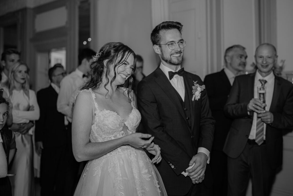 Schloss Teutschenthal Hochzeit Schlosshochzeit Märchenhochzeit Hochzeitsfotos Hochzeitsfotograf Hochzeitsfotografin Heiraten Leipzig Sachsen Dresden Freie Trauung White Wedding Hochzeitsdeko ByLe Sophia Molek Party EmiLy