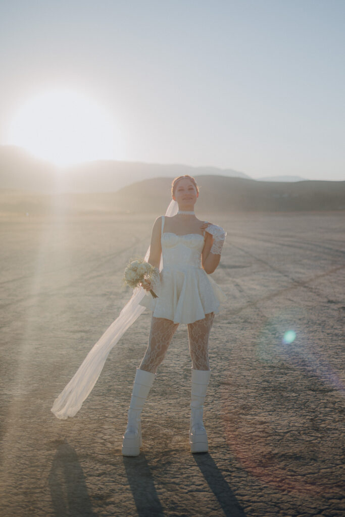 Burning Man Hochzeit Wüste Nevada Hochzeitsfotografin Hochzeitsfotograf Fotografin Fotograf Hochzeitsfotos