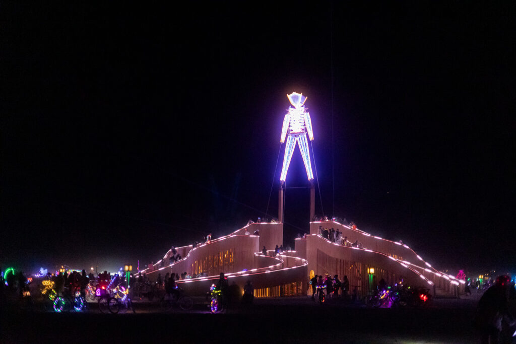 Burning Man Hochzeit Wüste Nevada Hochzeitsfotografin Hochzeitsfotograf Fotografin Fotograf Hochzeitsfotos
