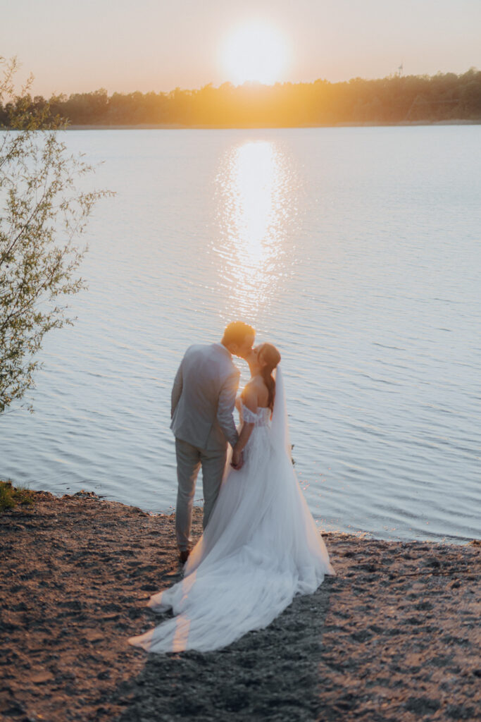 AmSee Hochzeit Heiraten+Leipzig Hochzeitsfotos Hochzeitsfotografin+Sachsen Seehochzeit Seetrauung Kulkwitzer+See