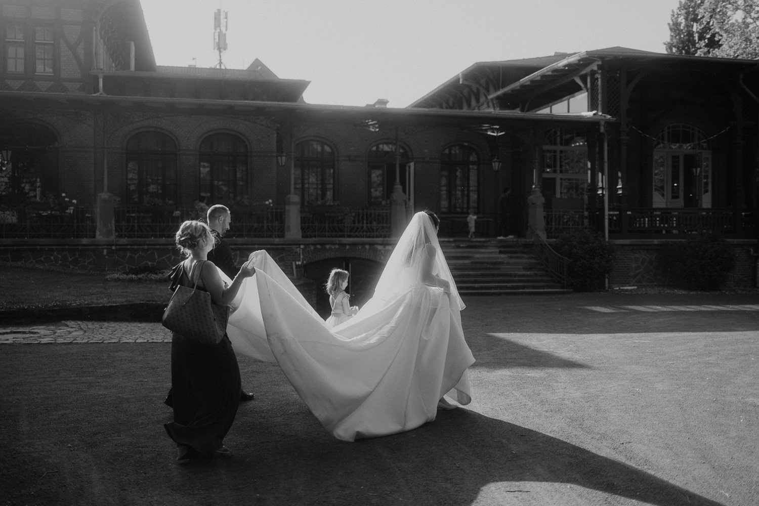 Hochzeit Heiraten Magdeburg Sachsen-Anhalt Hochzeitsfotos Hochzeitsfotograf Hochzeitsfotograf Fotografin Hochzeitsreportage Herrenkrug Hotel