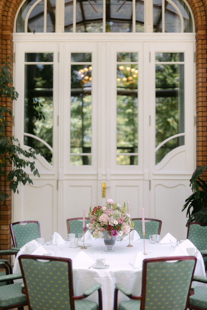 Bridgerton Hochzeit Magdeburg Hochzeitsfotos Hochzeitsfotograf Sachsen-Anhalt Herrenkrug Dorint Parkhotel