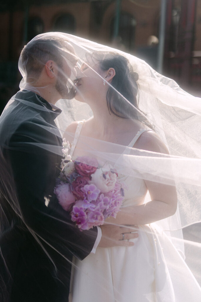 Bridgerton Hochzeit Magdeburg Hochzeitsfotos Hochzeitsfotograf Sachsen-Anhalt Herrenkrug Dorint Parkhotel