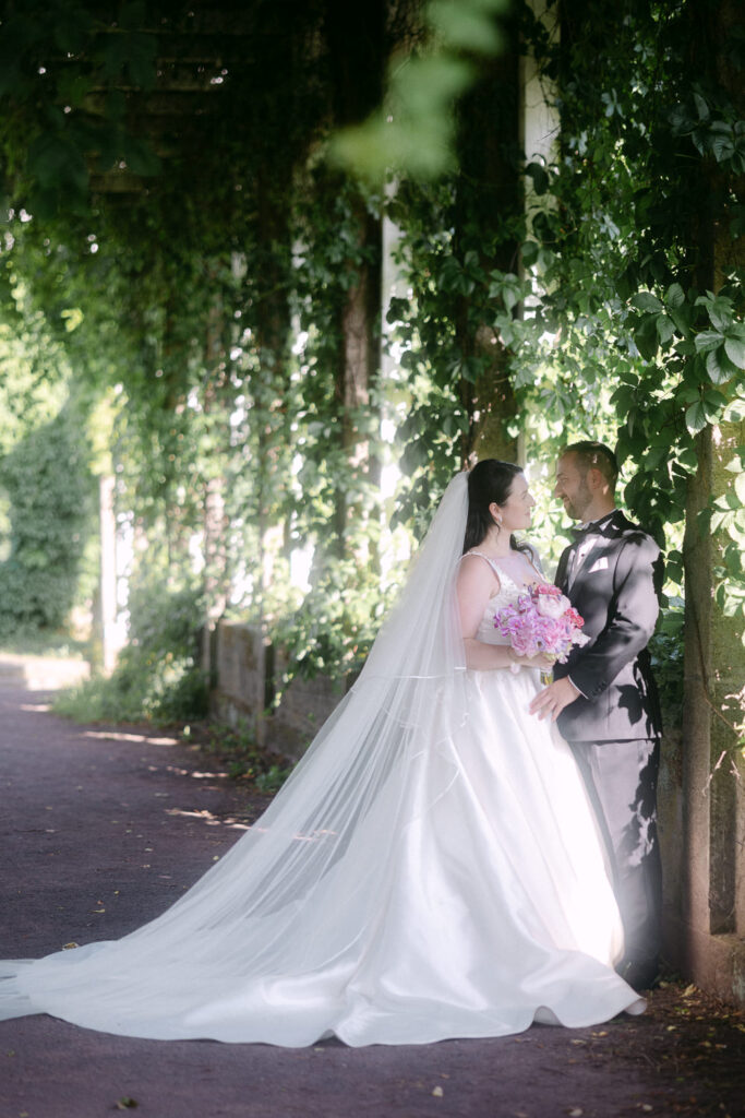 Bridgerton Hochzeit Magdeburg Hochzeitsfotos Hochzeitsfotograf Sachsen-Anhalt Herrenkrug Dorint Parkhotel
