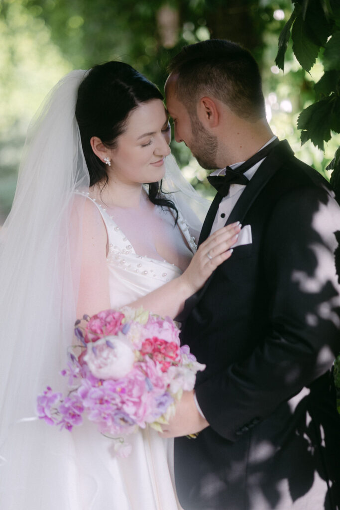 Bridgerton Hochzeit Magdeburg Hochzeitsfotos Hochzeitsfotograf Sachsen-Anhalt Herrenkrug Dorint Parkhotel