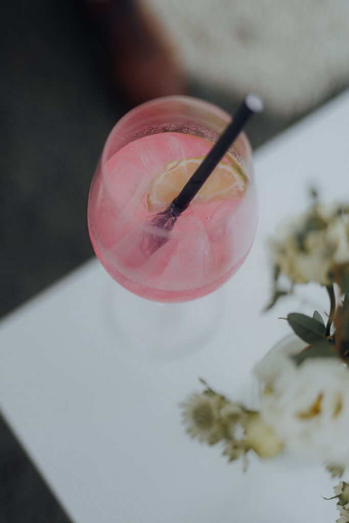 Hochzeit AmSee Am See Kulkwitzer See Leipzig Hochzeitsfotos Hochzeitsreportage Freie Trauung am Strand Strandhochzeit Beach Wedding Hochzeitsfotografin