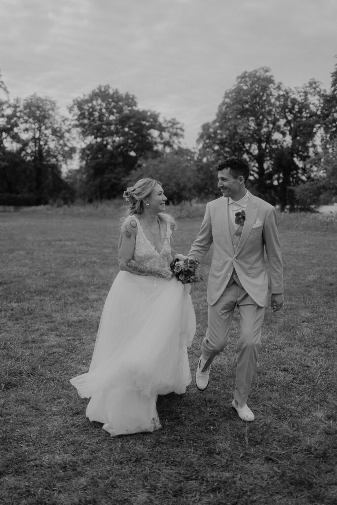 Hochzeit Berlin Hochzeitsfotograf Fotografin Heiraten Standesamt Treptow Köpenick Insel der Jugend Kulturhaus Insel Berlin