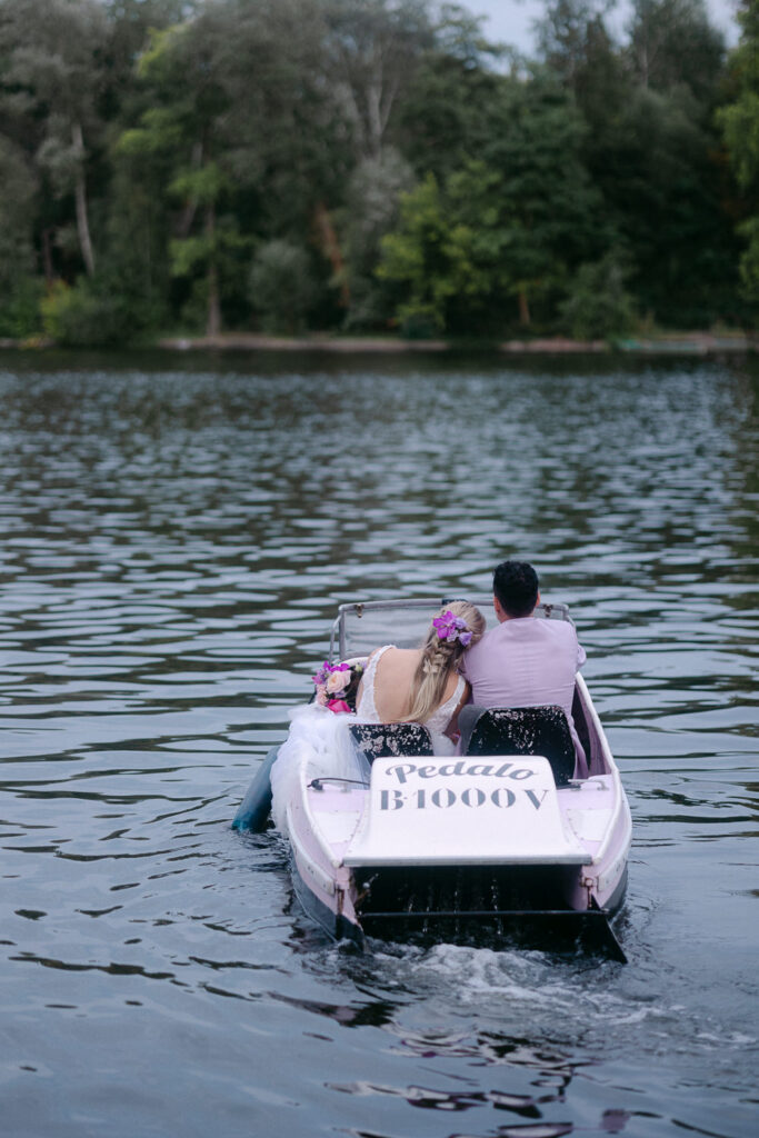 Hochzeit Berlin Hochzeitsfotograf Fotografin Heiraten Standesamt Treptow Köpenick Insel der Jugend Kulturhaus Insel Berlin