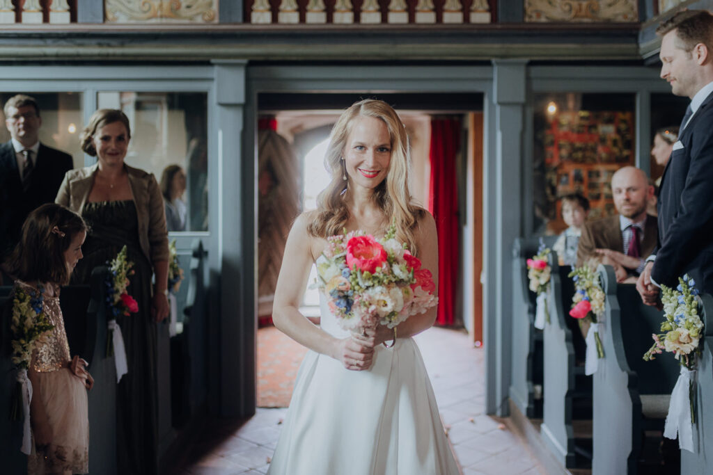 Paulinen Hof Paulinenhof Hochzeit Brandenburg Berlin Hochzeitsfotos Hochzeitsfotograf Hochzeitsfotografin Heiraten Fotograf Fotografin Kirchliche Trauung