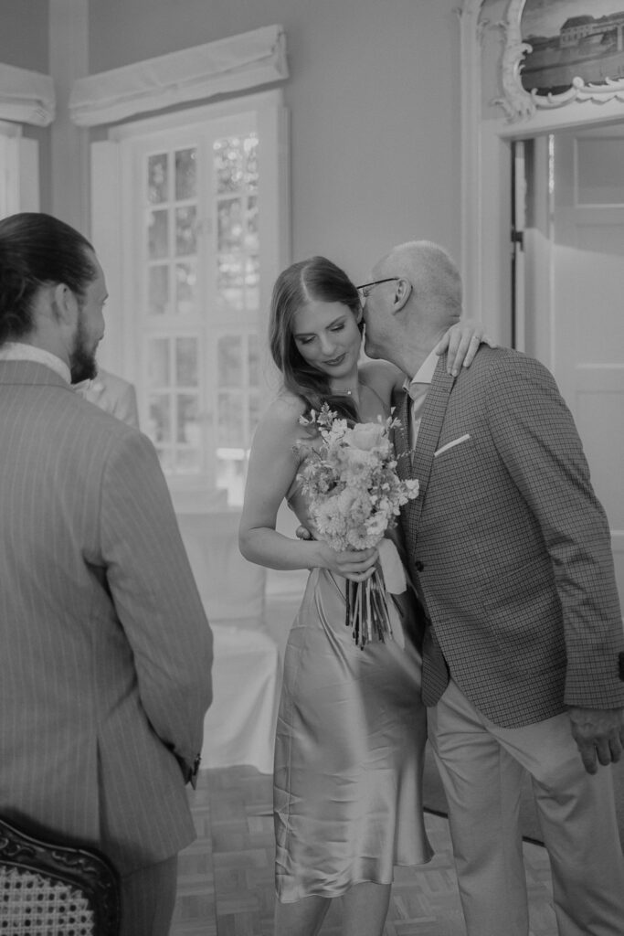 Bad Lauchstädt Standesamt Hochzeit Heiraten Sachsen-Anhalt Halle Merseburg Hochzeitsfotograf Hochzeitsfotos