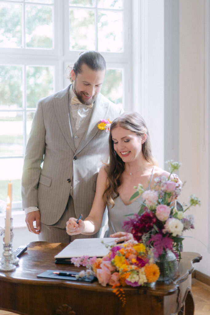 Bad Lauchstädt Standesamt Hochzeit Heiraten Sachsen-Anhalt Halle Merseburg Hochzeitsfotograf Hochzeitsfotos