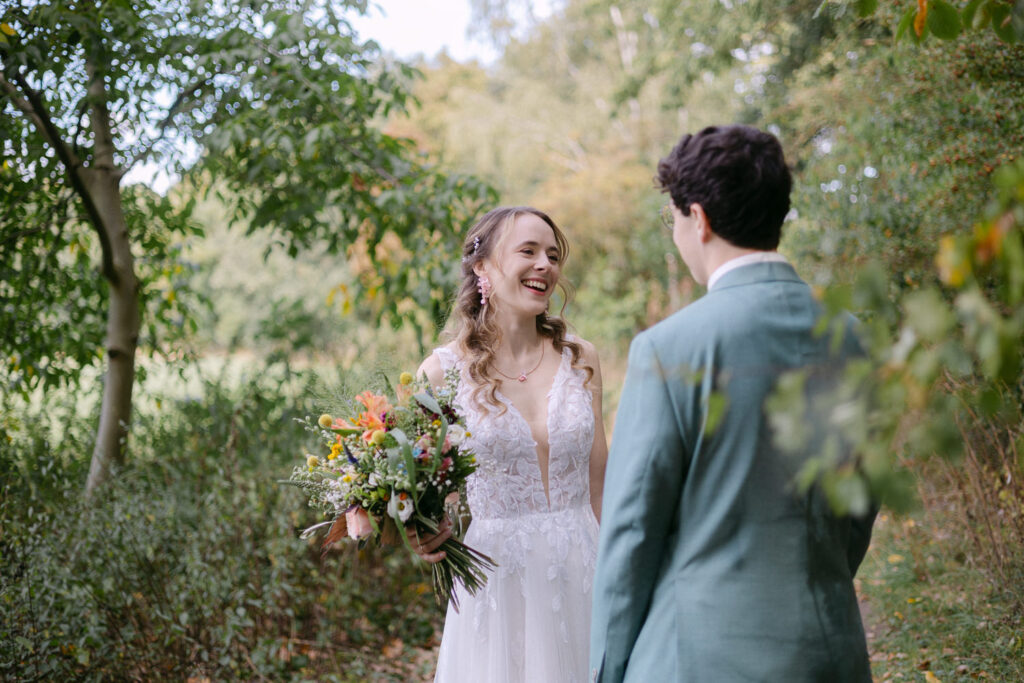 Gut Kahnsdorf Hainer See Hochzeit Heiraten Wedding Village Standesamt Standesamtliche Trauung Hochzeitsfotograf Hochzeitsfotos Fotoreportage