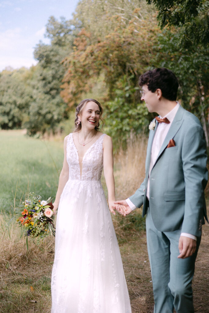 Gut Kahnsdorf Hainer See Hochzeit Heiraten Wedding Village Standesamt Standesamtliche Trauung Hochzeitsfotograf Hochzeitsfotos Fotoreportage