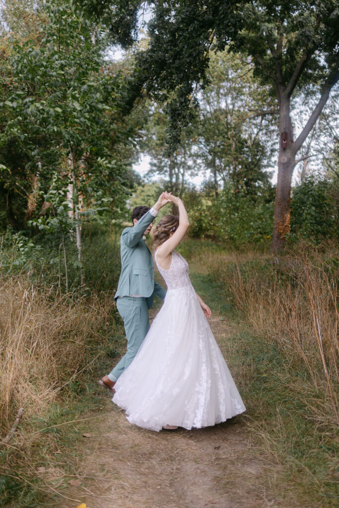 Gut Kahnsdorf Hainer See Hochzeit Heiraten Wedding Village Standesamt Standesamtliche Trauung Hochzeitsfotograf Hochzeitsfotos Fotoreportage