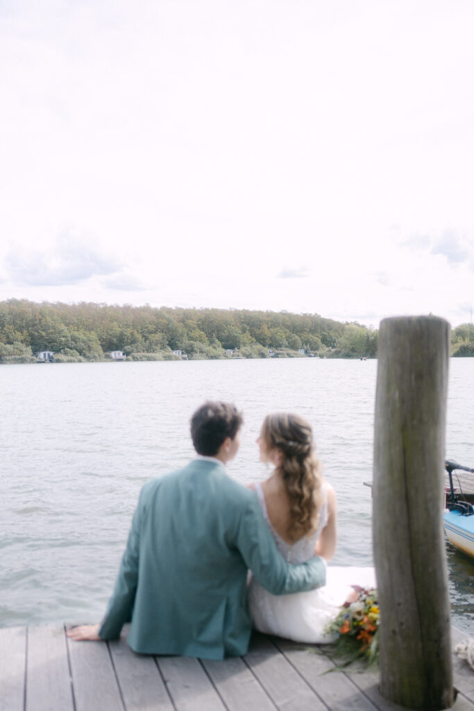 Gut Kahnsdorf Hainer See Hochzeit Heiraten Wedding Village Standesamt Standesamtliche Trauung Hochzeitsfotograf Hochzeitsfotos Fotoreportage