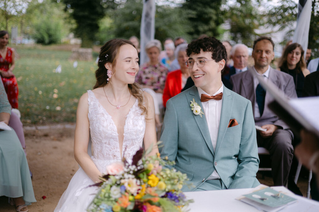 Gut Kahnsdorf Hainer See Hochzeit Heiraten Wedding Village Standesamt Standesamtliche Trauung Hochzeitsfotograf Hochzeitsfotos Fotoreportage