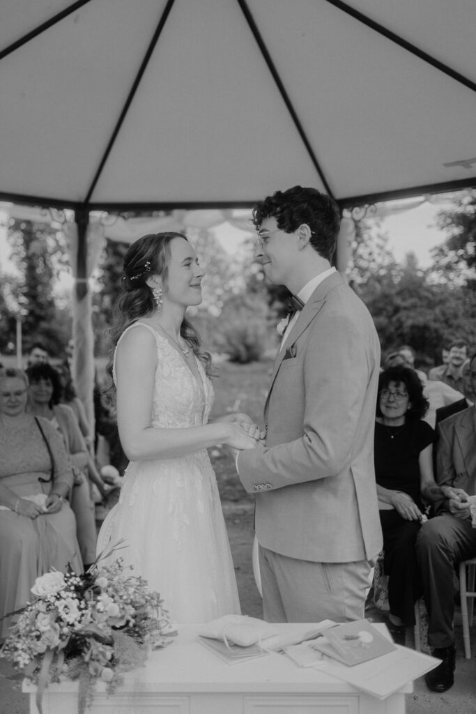 Gut Kahnsdorf Hainer See Hochzeit Heiraten Wedding Village Standesamt Standesamtliche Trauung Hochzeitsfotograf Hochzeitsfotos Fotoreportage