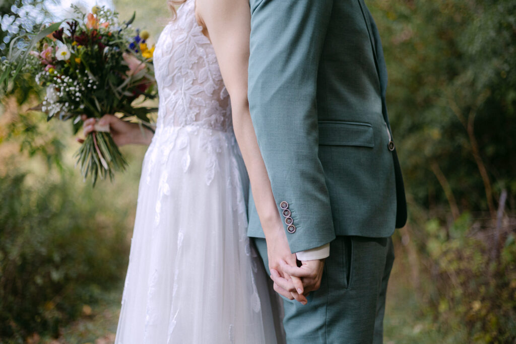 Gut Kahnsdorf Hainer See Hochzeit Heiraten Wedding Village Standesamt Standesamtliche Trauung Hochzeitsfotograf Hochzeitsfotos Fotoreportage