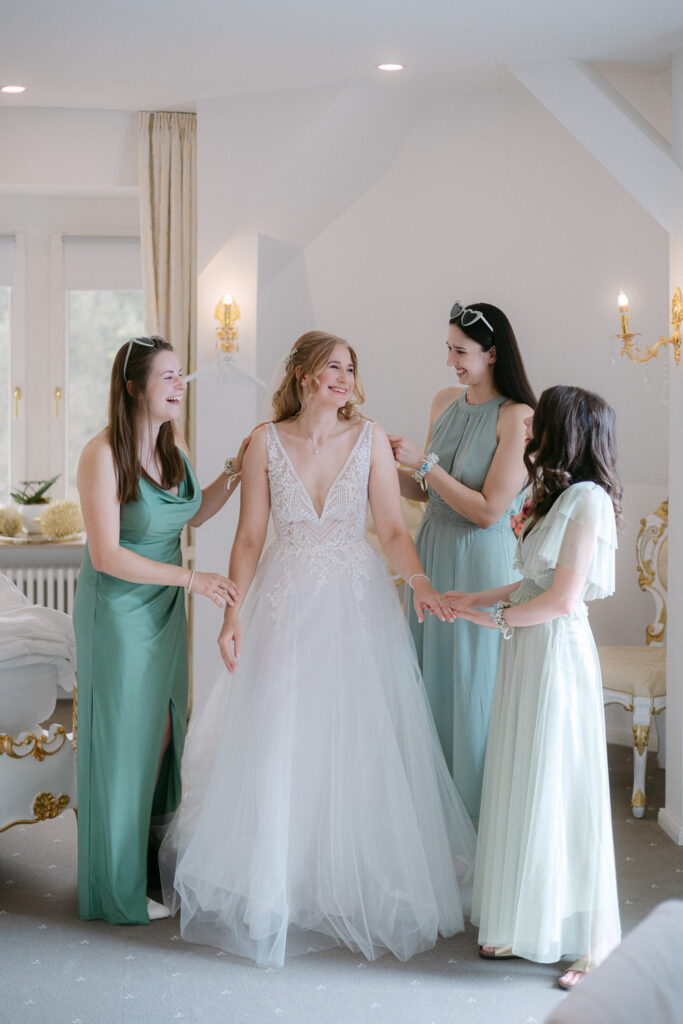 Hochzeit Schloss Breitenfeld Leipzig Heiraten Hochzeitsfotos Fotograf Hochzeitsfotografin freie Trauung Schlossgarten