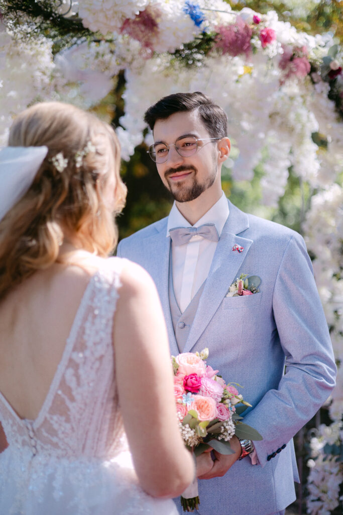 Hochzeit Schloss Breitenfeld Leipzig Heiraten Hochzeitsfotos Fotograf Hochzeitsfotografin freie Trauung Schlossgarten