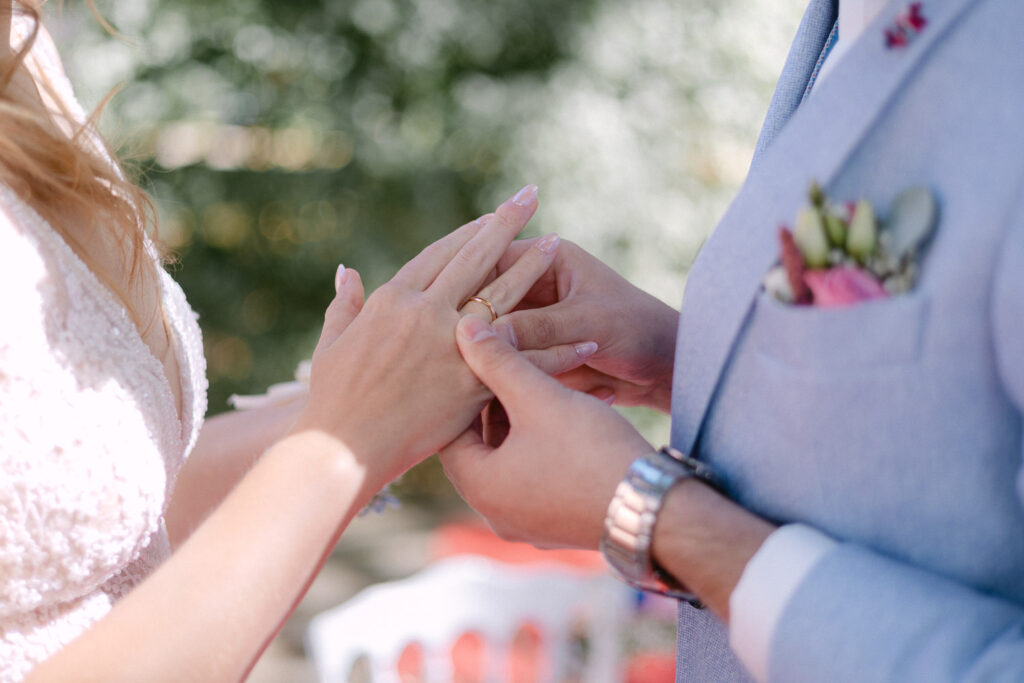 Hochzeit Schloss Breitenfeld Leipzig Heiraten Hochzeitsfotos Fotograf Hochzeitsfotografin freie Trauung Schlossgarten