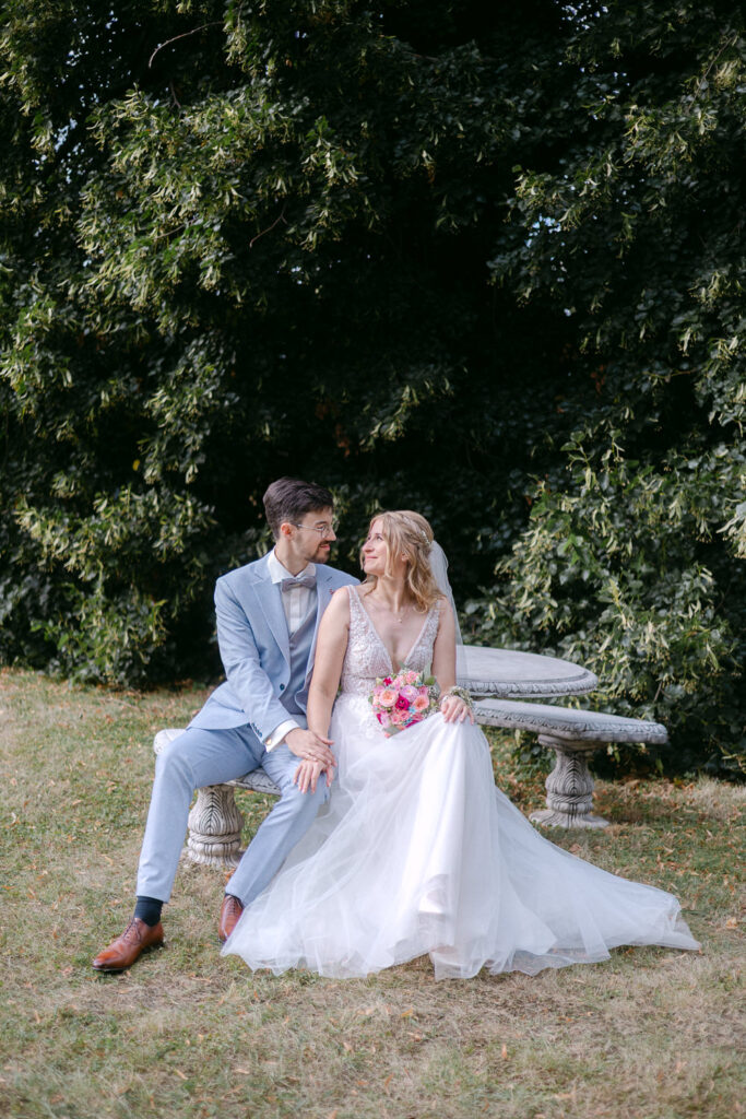 Hochzeit Schloss Breitenfeld Leipzig Heiraten Hochzeitsfotos Fotograf Hochzeitsfotografin freie Trauung Schlossgarten