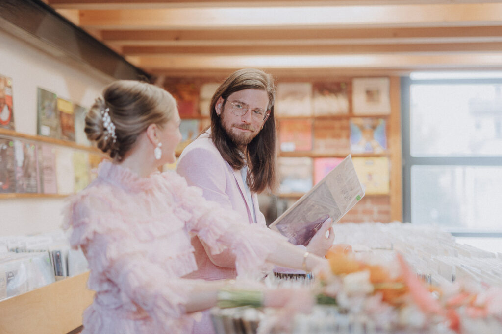 urbanes Paarshooting Leipzig Kiez Fotografin Fotograf Fotos Paarfotos Paarfotograf