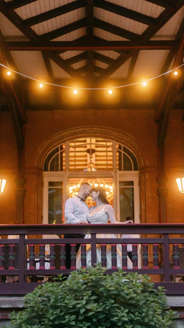 Diese Hochzeit war wirklich magisch - die Deko, die Floristik, die Location, die Papeterie, die Menschen. 🥹 Hast du schon mal etwas von einem Trauzug gehört?

#hochzeitsfotografinleipzig #hochzeitsfotografleipzig #hochzeitsfotos #hochzeitsfotografie #bridgertonhochzeit #bridgertonwedding #bridgerton #märchenhochzeit #heiraten2026 #hochzeit2025 #kirchlichetrauung #hochzeitmagdeburg #hochzeitleipzig